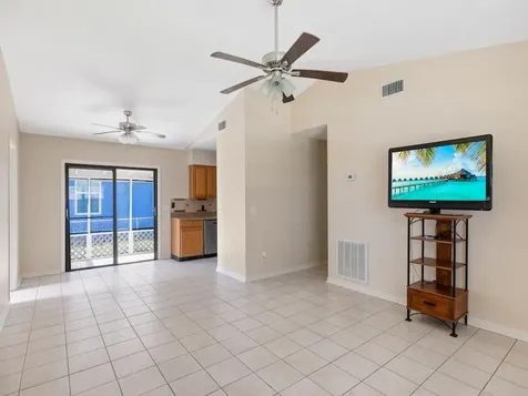 1495 12th Street Vero Beach FL 32962