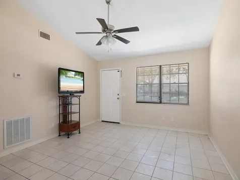 1495 12th Street Vero Beach FL 32962