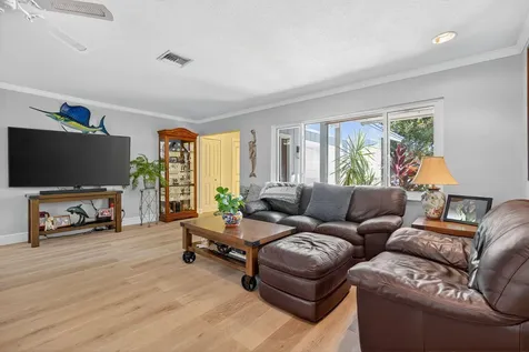 5095 Se Manatee Terrace Stuart FL 34997