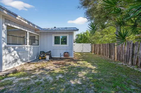 5095 Se Manatee Terrace Stuart FL 34997
