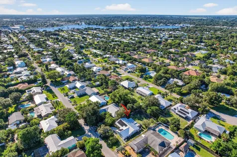 5095 Se Manatee Terrace Stuart FL 34997