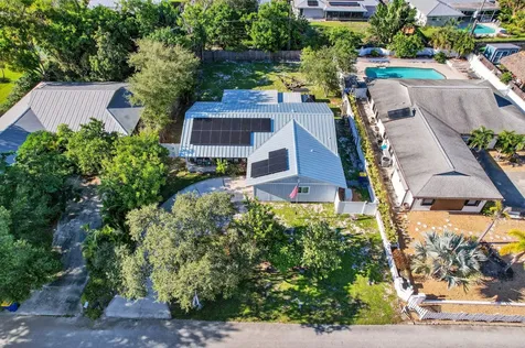 5095 Se Manatee Terrace Stuart FL 34997