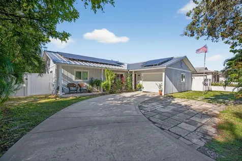 5095 Se Manatee Terrace Stuart FL 34997
