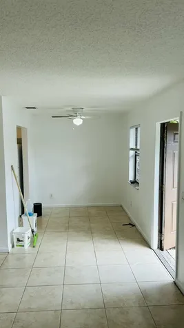 2345 N 2nd Avenue Lake Worth FL 33461