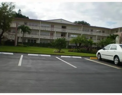 158 Preston D Boca Raton FL 33434