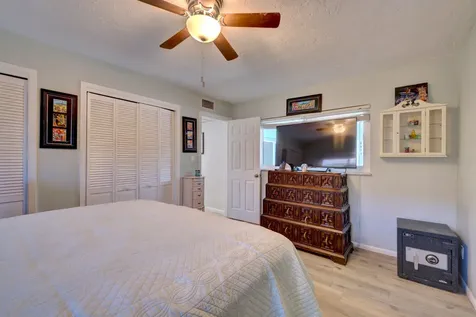 1927 Cypress Avenue Fort Pierce FL 34949