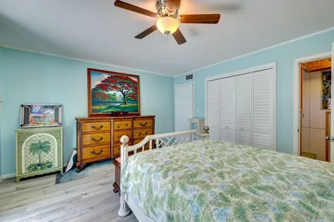 1927 Cypress Avenue Fort Pierce FL 34949