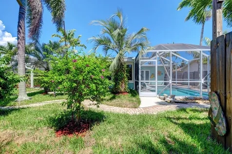 1927 Cypress Avenue Fort Pierce FL 34949