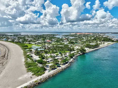 1927 Cypress Avenue Fort Pierce FL 34949