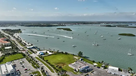 1927 Cypress Avenue Fort Pierce FL 34949