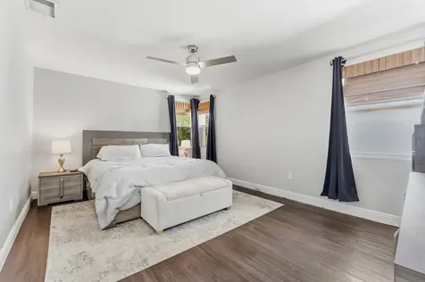 180 Nw 118th Drive Coral Springs FL 33071
