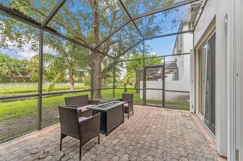 180 Nw 118th Drive Coral Springs FL 33071