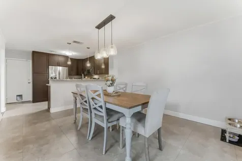180 Nw 118th Drive Coral Springs FL 33071