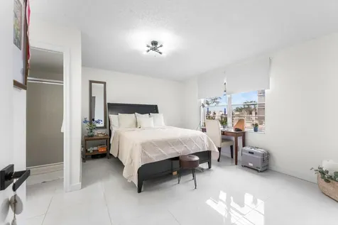 7500 Nw 30th Place Sunrise FL 33313
