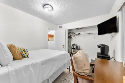7500 Nw 30th Place Sunrise FL 33313