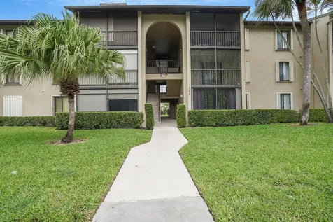 708 Sunny Pine Way Greenacres FL 33415