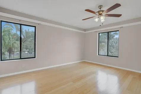708 Sunny Pine Way Greenacres FL 33415