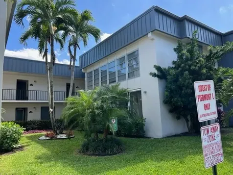 531 Piedmont L Delray Beach FL 33484