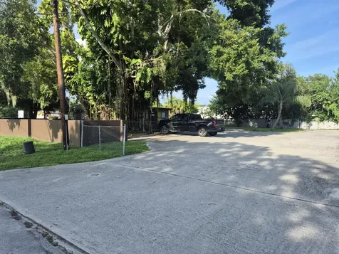 2007 Orange Avenue Fort Pierce FL 34950