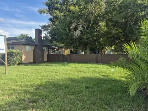 2007 Orange Avenue Fort Pierce FL 34950