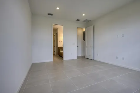 8348 Beagle Terrace Vero Beach FL 32967