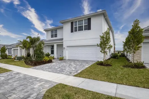 8348 Beagle Terrace Vero Beach FL 32967