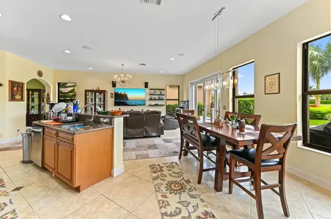 10437 Trianon Place Wellington FL 33449