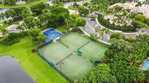 10437 Trianon Place Wellington FL 33449