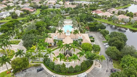 10437 Trianon Place Wellington FL 33449