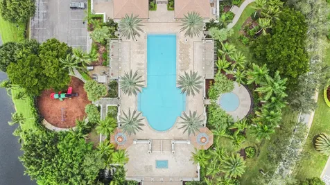 10437 Trianon Place Wellington FL 33449