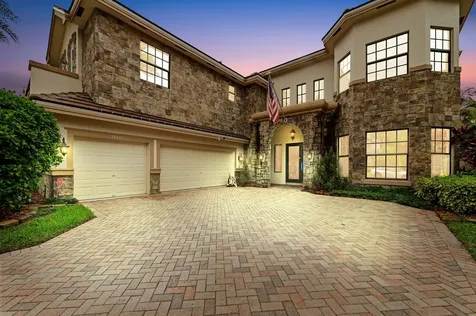 10437 Trianon Place Wellington FL 33449