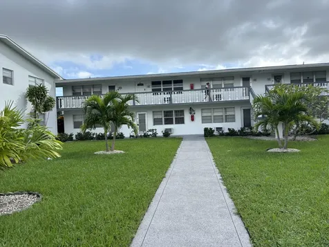287 Camden L West Palm Beach FL 33417