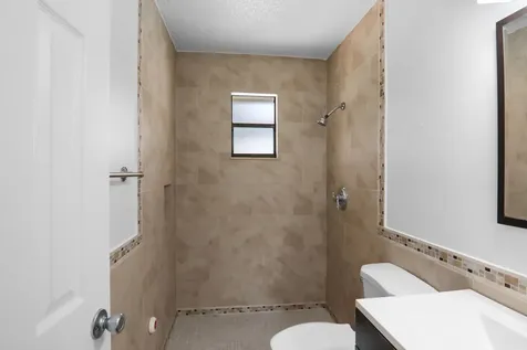 849 Sw Amethist Terrace Port Saint Lucie FL 34953