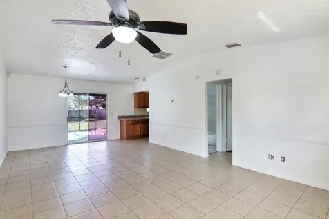 849 Sw Amethist Terrace Port Saint Lucie FL 34953