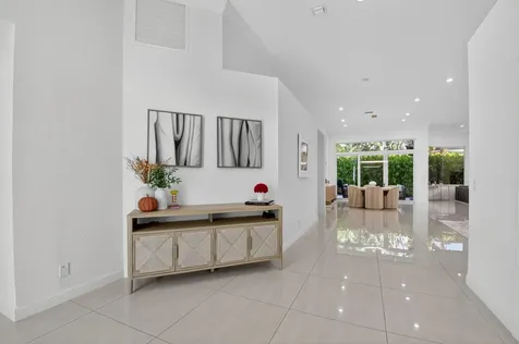 6270 Nw 43rd Terrace Boca Raton FL 33496