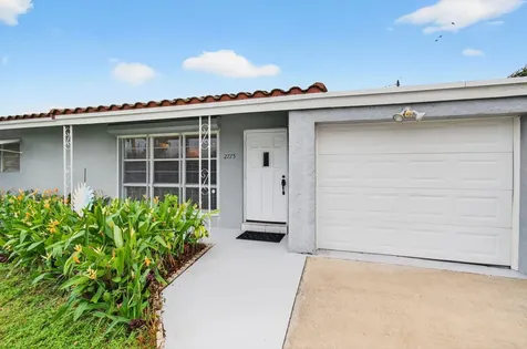 2775 Ne 5th Avenue Boca Raton FL 33431