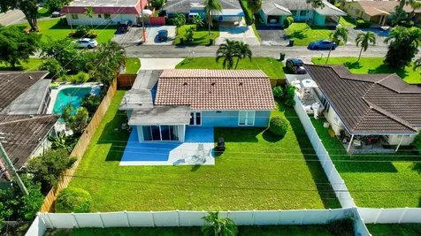 2775 Ne 5th Avenue Boca Raton FL 33431