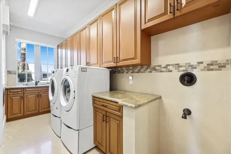 4216 Intracoastal Drive Highland Beach FL 33487