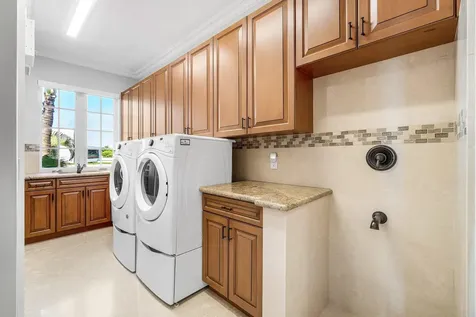 4216 Intracoastal Drive Highland Beach FL 33487