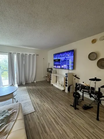 5961 N Falls Circle Drive Lauderhill FL 33319