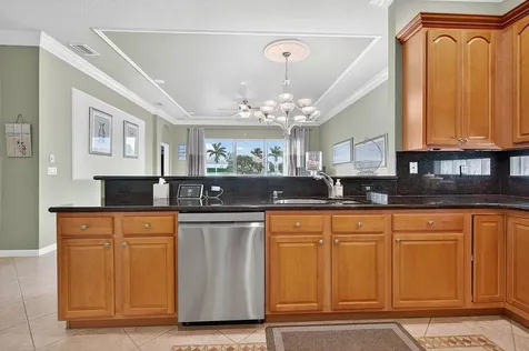 212 Berenger Walk Royal Palm Beach FL 33414