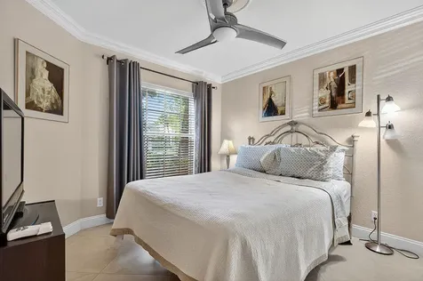 212 Berenger Walk Royal Palm Beach FL 33414