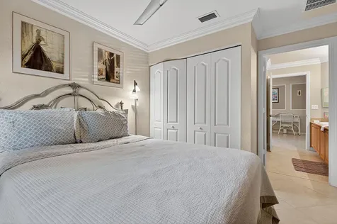 212 Berenger Walk Royal Palm Beach FL 33414