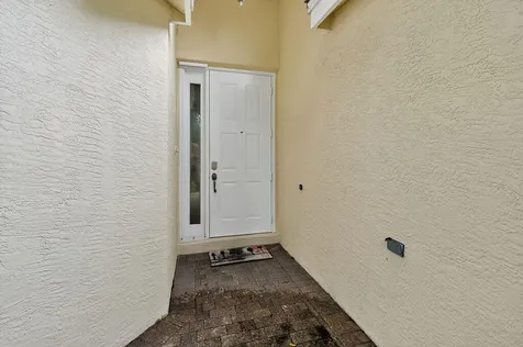 212 Berenger Walk Royal Palm Beach FL 33414