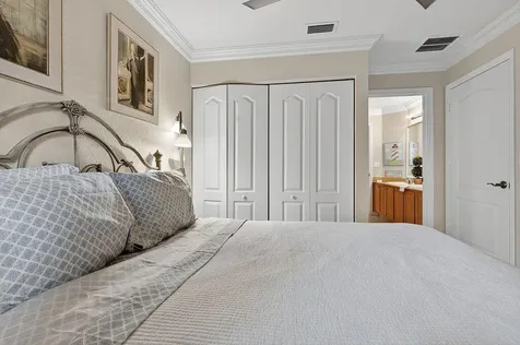 212 Berenger Walk Royal Palm Beach FL 33414