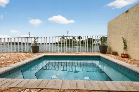 212 Berenger Walk Royal Palm Beach FL 33414