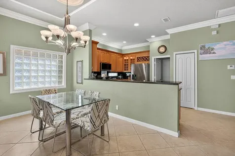 212 Berenger Walk Royal Palm Beach FL 33414