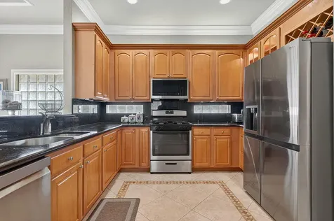 212 Berenger Walk Royal Palm Beach FL 33414