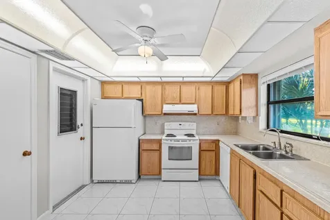 4640 Rosewood Tree Court Boynton Beach FL 33436