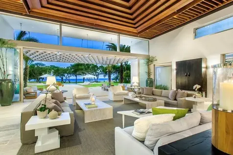 10 00 Casa De Campo DR 22000